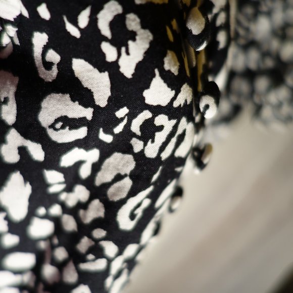 GOA Paris Collection Dress - Picture 11 of 14